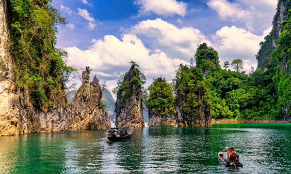 বসন্তে থাইল্যান্ডে ঘুরে দেখার সেরা ৯ গন্তব্য