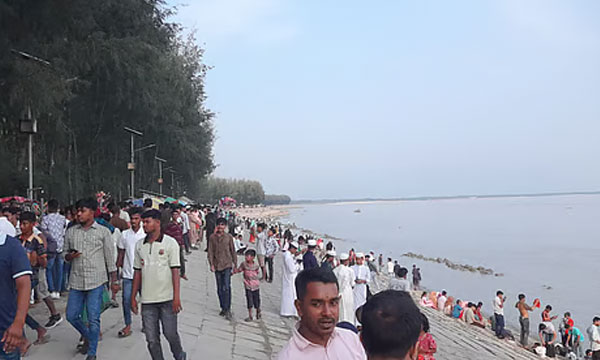 মিনি কক্সবাজার নামে পরিচিতি পাচ্ছে মেঘনার এই তীর