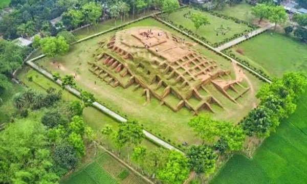 মহাস্থানগড়ের কাছে লুকিয়ে থাকা ইতিহাসের আরেক ঠিকানা