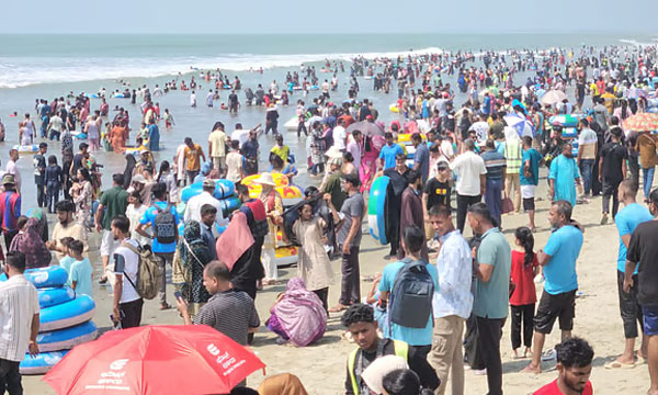 টুপটুপ রিসোর্টে আগুনের পর কক্সবাজারের পর্যটন পরিস্থিতি কেমন