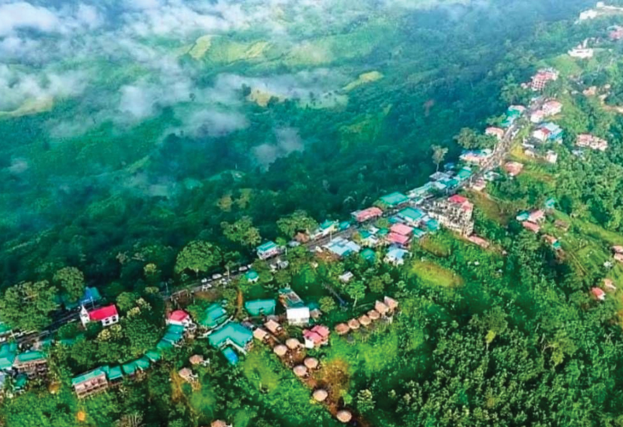 সড়ক অবরোধে বিপাকে সাজেকের পর্যটননির্ভর মানুষ