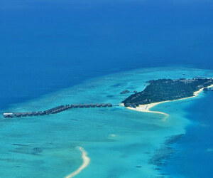 প্রতিদিন হাজারো বুকিং বাতিলে চাপে মালদ্বীপ পর্যটন