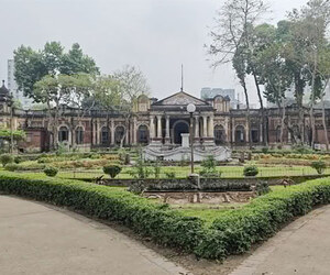 ঈদের ছুটিতে কাছেই ময়মনসিংহ ভ্রমণ