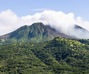 কোলাহলমুক্ত ভ্রমণে সেরা পাঁচ দেশ