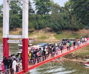 ঈদের ছুটিতে সাজেক ও রাঙামাটিতে পর্যটকের ঢল