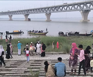 পদ্মা সেতু ঘিরে জাজিরায় পর্যটনের জোয়ার