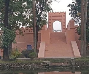 পর্যটন মানচিত্রে গুরুত্ব বাড়ছে মুন্সীগঞ্জের