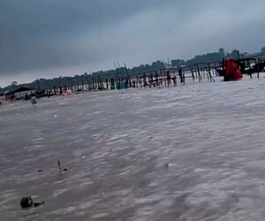 পাহাড়ি ঢলে তলিয়ে গেছে সিলেটের সাদাপাথর এলাকা, ভ্রমণ বন্ধ ঘোষণা