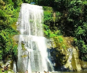 বর্ষায় রূপের মোহে হামহামে পর্যটকের ভিড়, বাড়ছে দুর্ঘটনার শঙ্কা