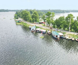 পরিকল্পিত উন্নয়নে পর্যটনের নতুন সম্ভাবনা কালিয়াকৈরের মকশ বিলে